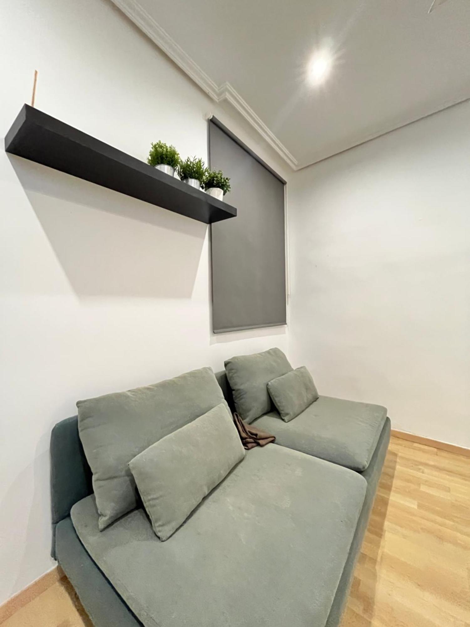 Centro Embajadores Ave مدريد المظهر الخارجي الصورة